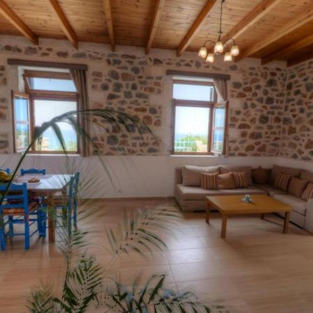 Stone Villa I In Petres Petres  외부 사진